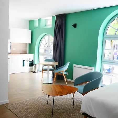 Premiere Pierre Apartman Verdelais
