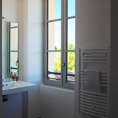 Premiere Pierre Apartman Verdelais