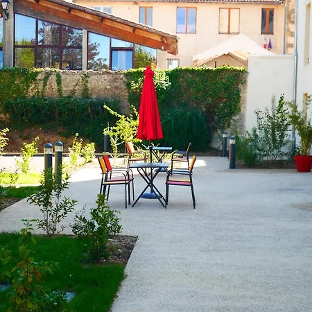 Premiere Pierre Apartman