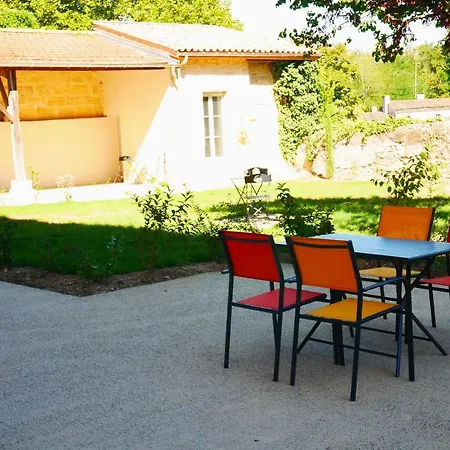 Premiere Pierre Apartman Verdelais