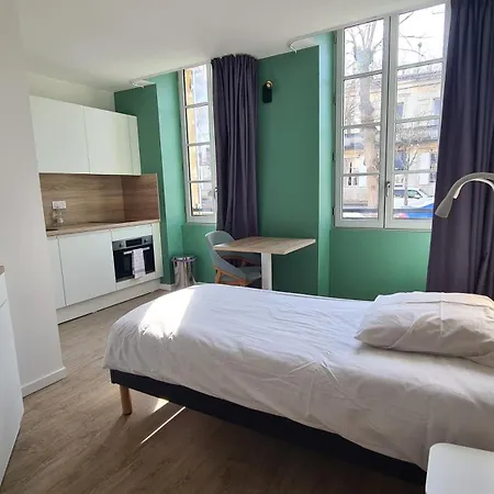 Premiere Pierre Appartement Verdelais