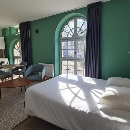 Premiere Pierre Apartman