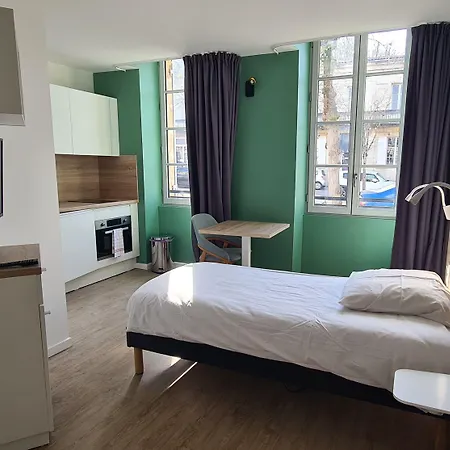 Premiere Pierre Apartman Verdelais
