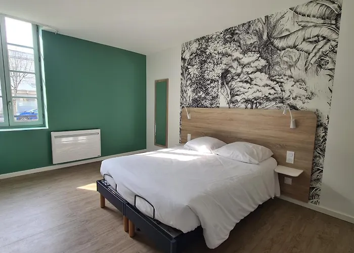 Premiere Pierre דירה *